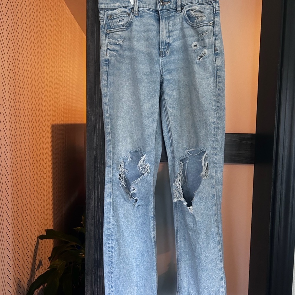 American Eagle Outfitters Light Blue Straight Leg Jeans